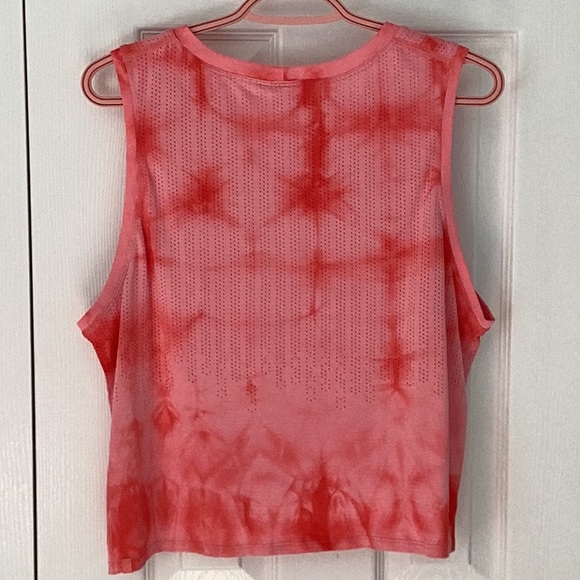 Lululemon Train to Be Tank Top - Picture 3 of 4